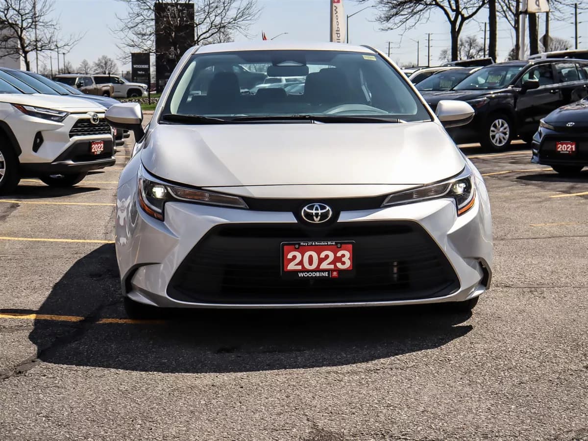 Toyota Corolla 2023 — photo 3