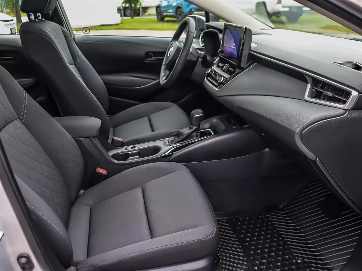 Toyota Corolla 2024 — photo 17