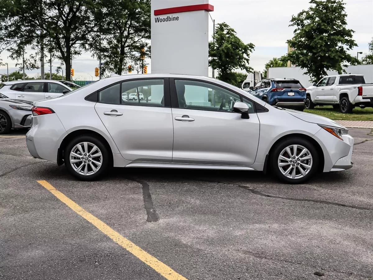 Toyota Corolla 2024 — photo 3