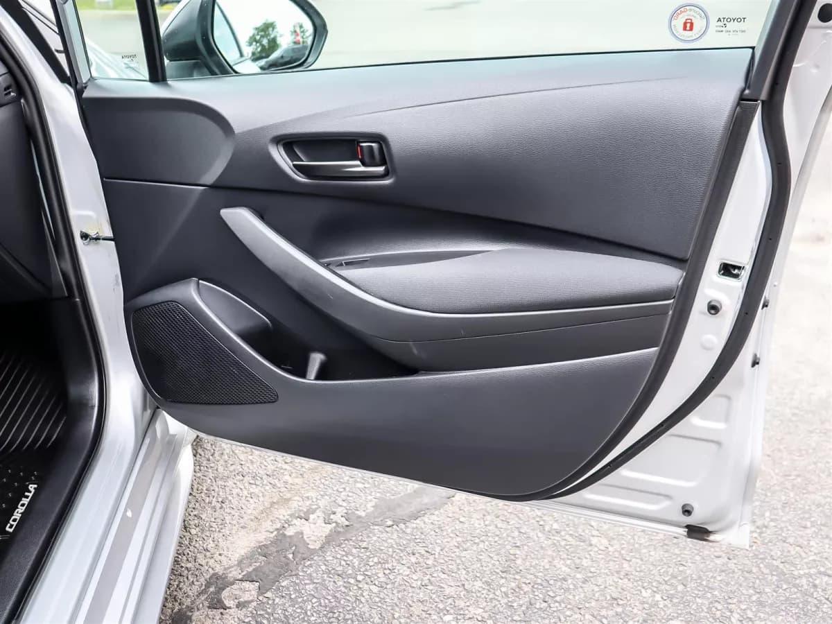 Toyota Corolla 2024 — photo 18