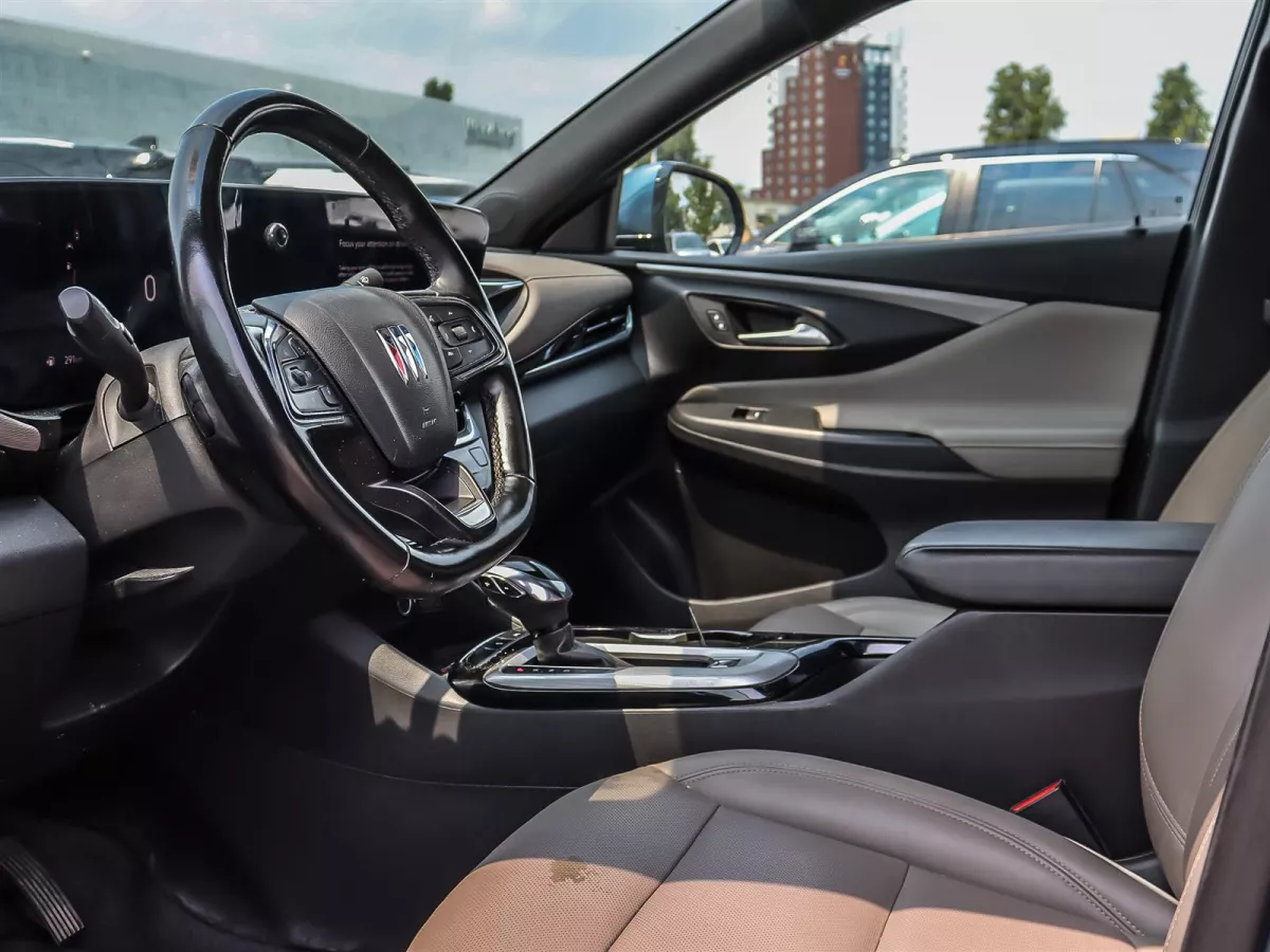 Buick Envista 2024 — photo 2
