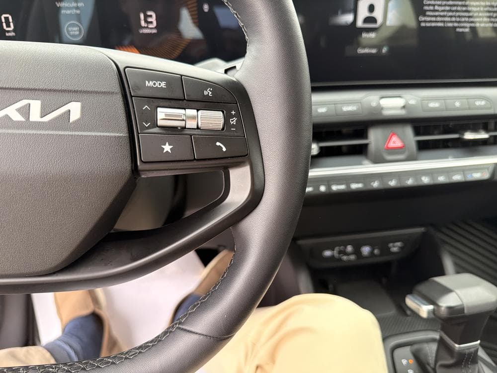 Kia K4 EX 2025 — photo 23