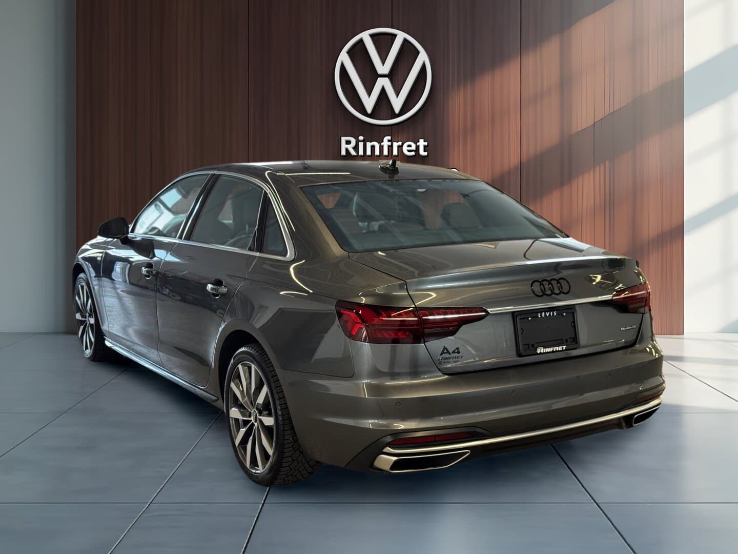 Audi A4 2023 — photo 13