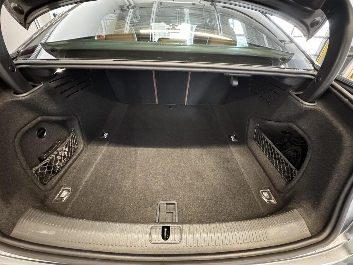 Audi A4 2023 — photo 15