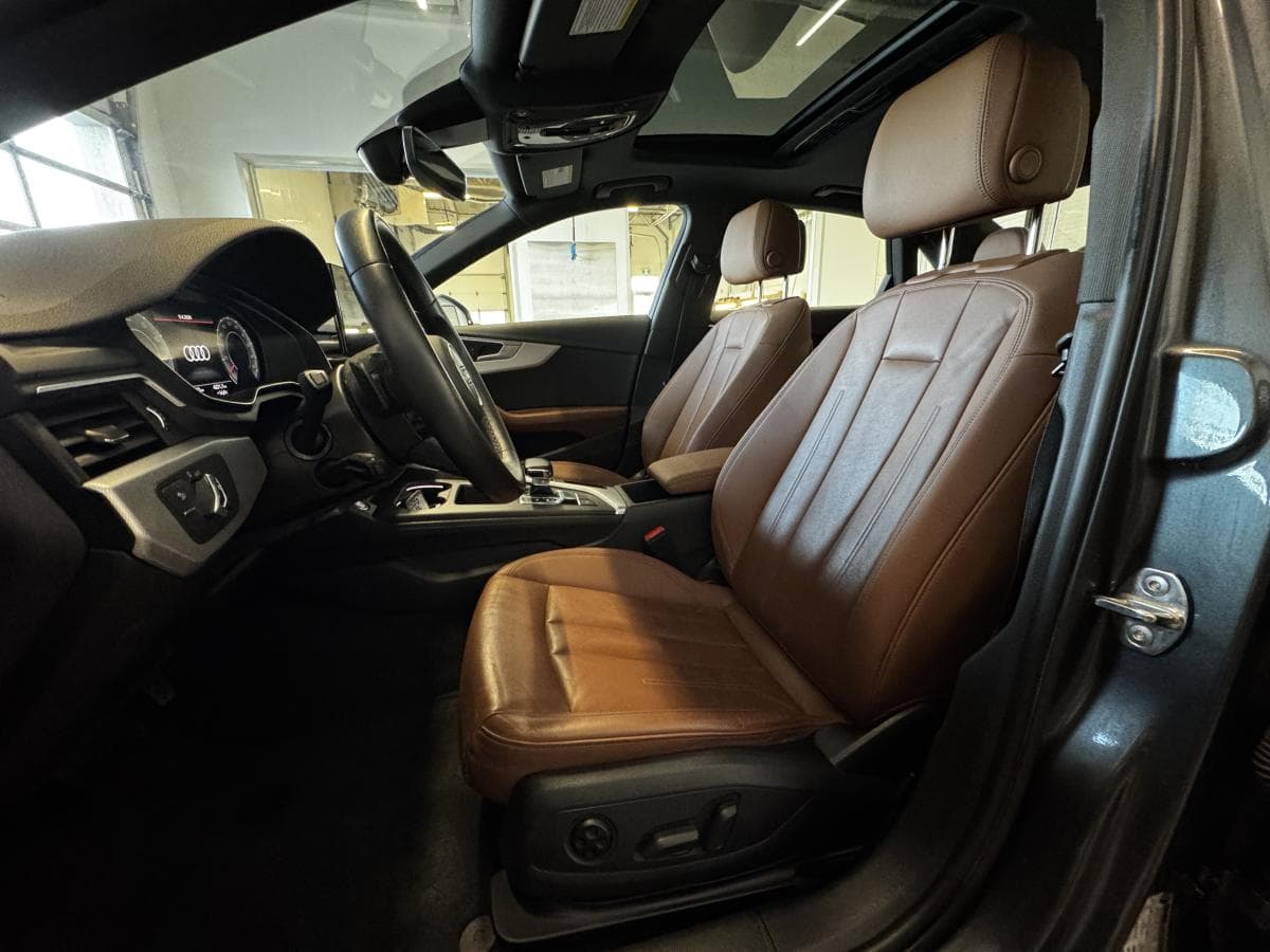 Audi A4 2023 — photo 18