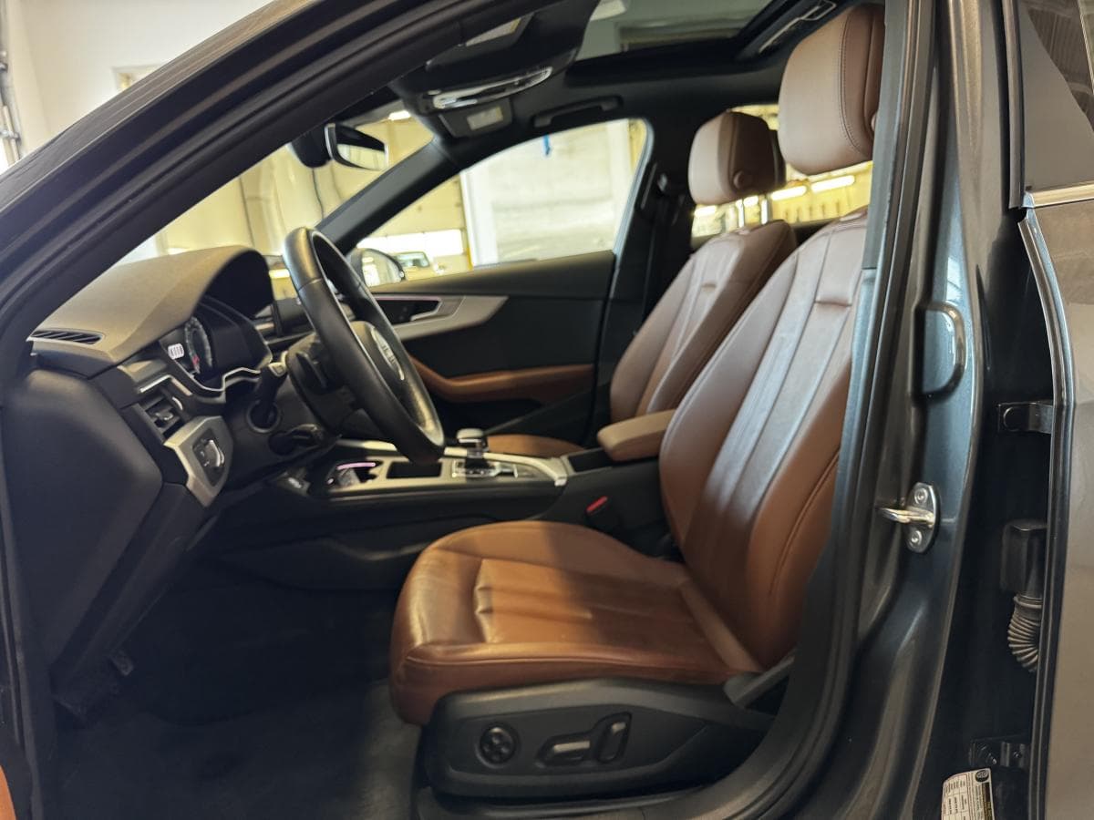 Audi A4 2023 — photo 19