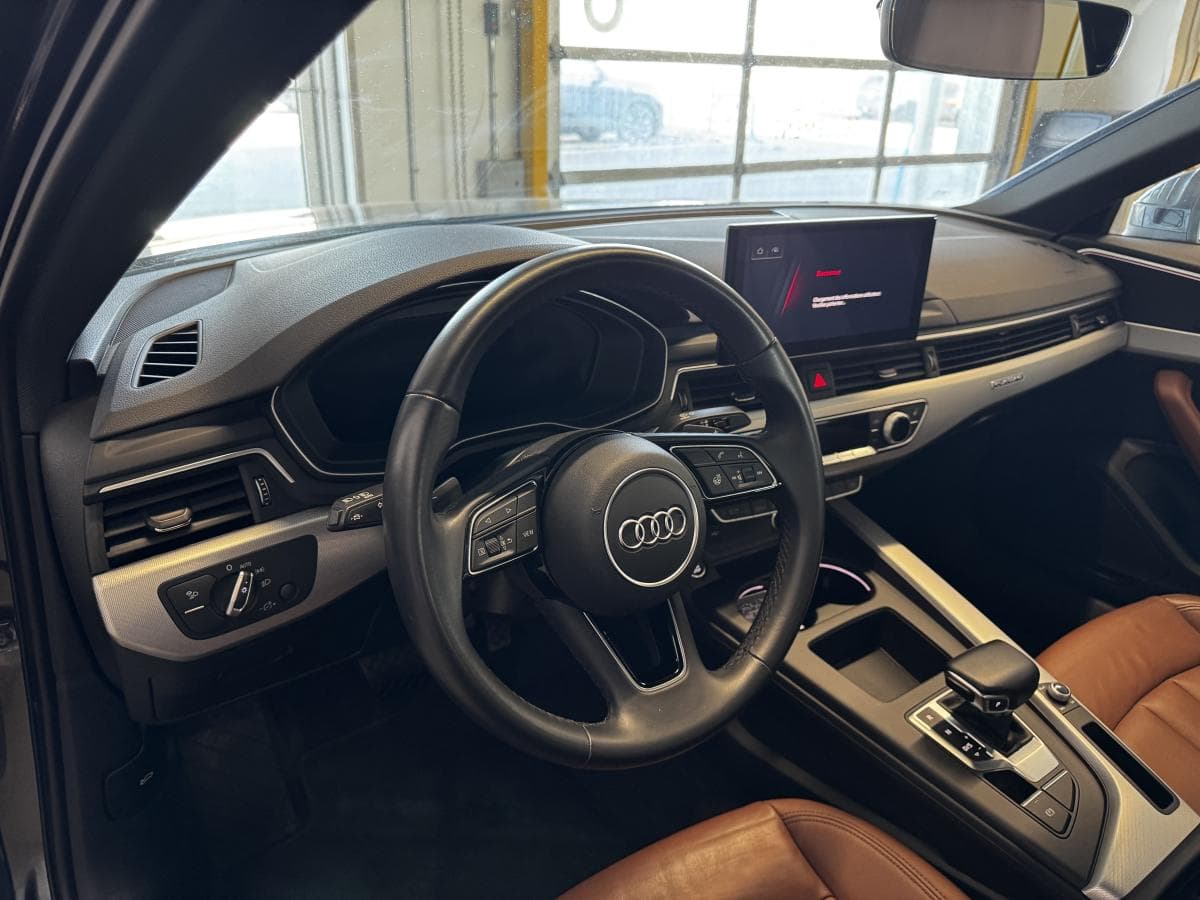 Audi A4 2023 — photo 20