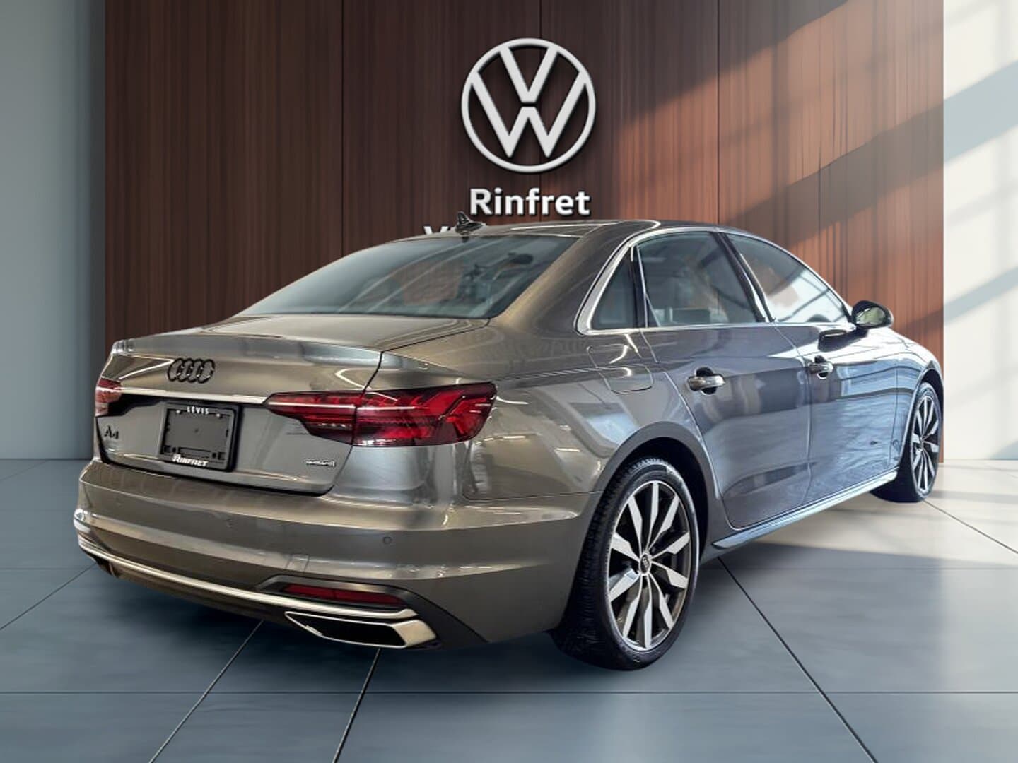 Audi A4 2023 — photo 10