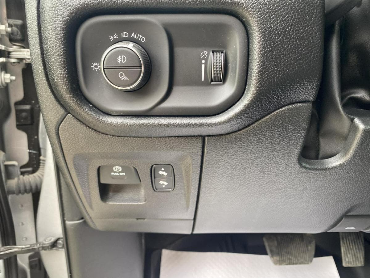 RAM 1500 2022 — photo 12