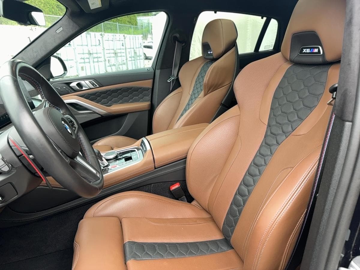 BMW X6 M 2025 — photo 10