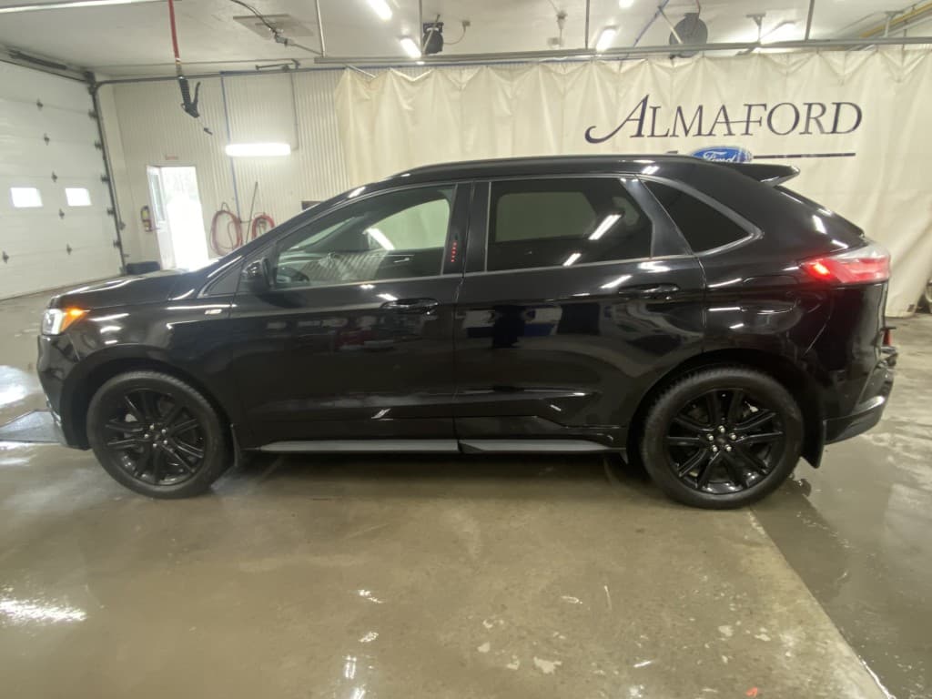 Ford Edge 2022 — photo 6