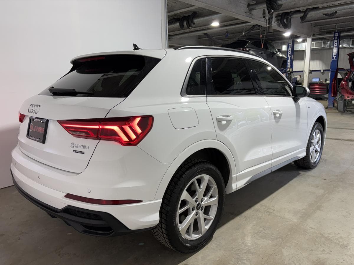 Audi Q3 2024 — photo 8