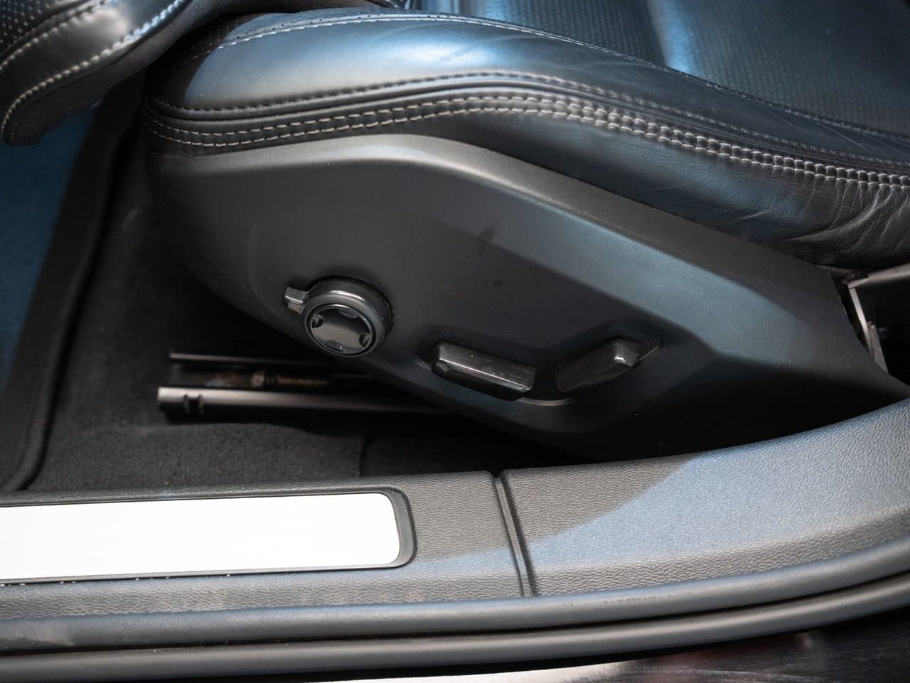 Volvo V60 2024 — photo 14
