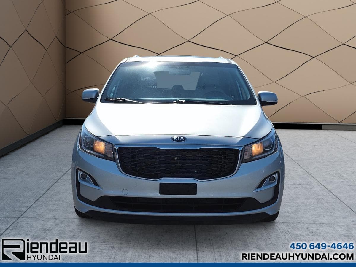 Kia Sedona 2020 — photo 3
