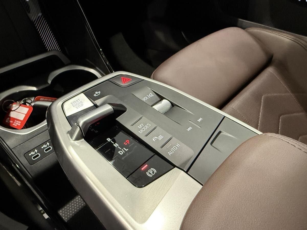 BMW X1 2023 — photo 13