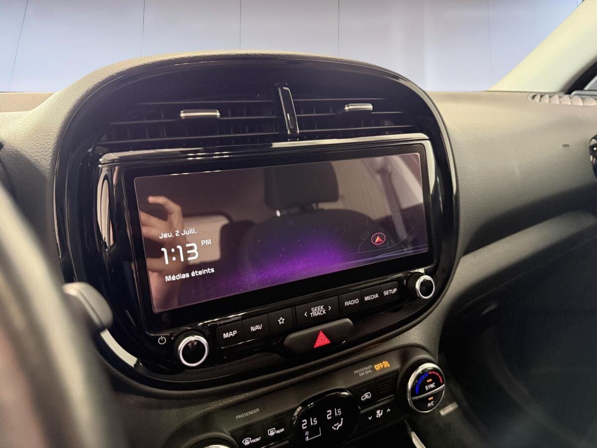 Kia Soul 2023 — photo 14