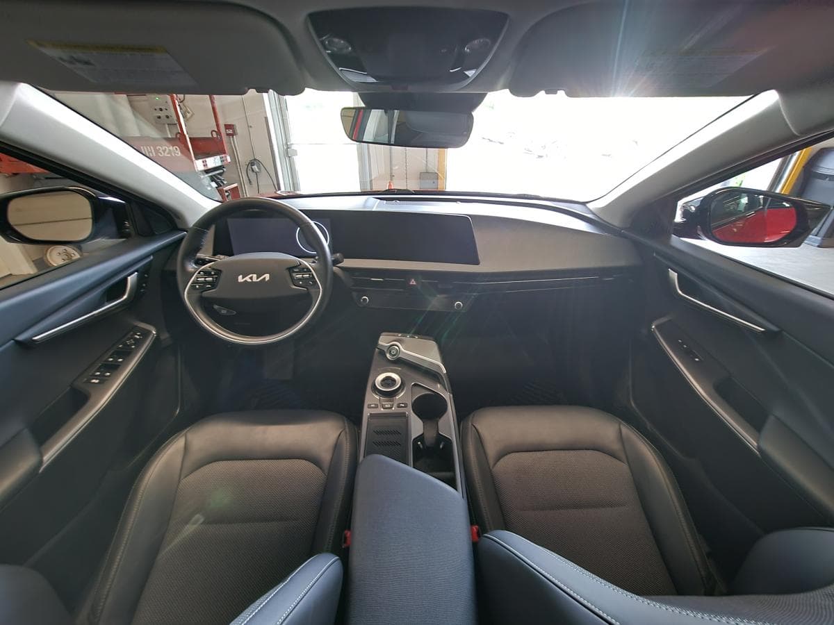 Kia EV6 2024 — photo 13
