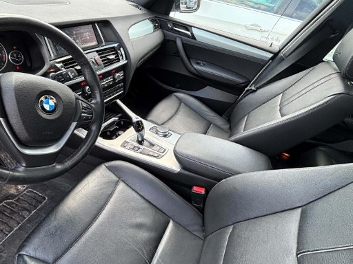 BMW X3 2017 — photo 10