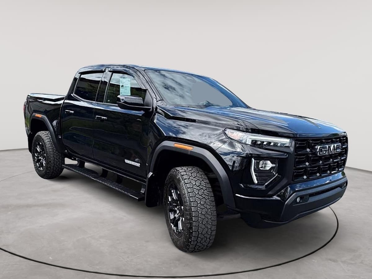 GMC Canyon 2023 — photo 7
