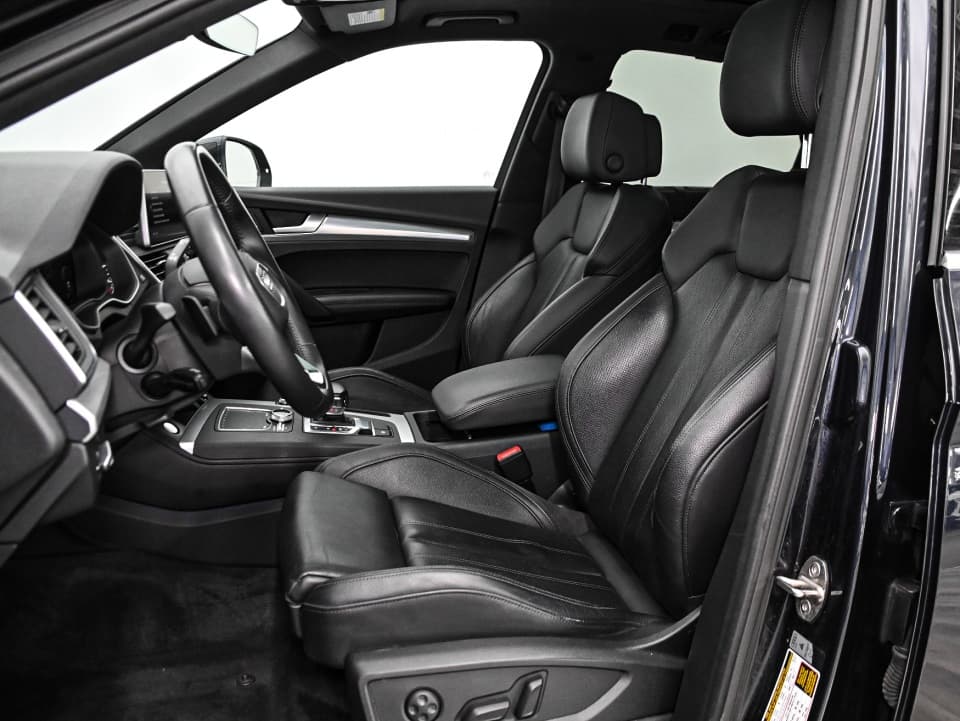 Audi Q5 2020 — photo 13