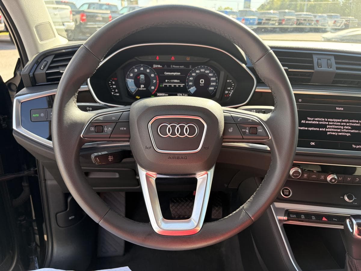 Audi Q3 2025 — photo 14