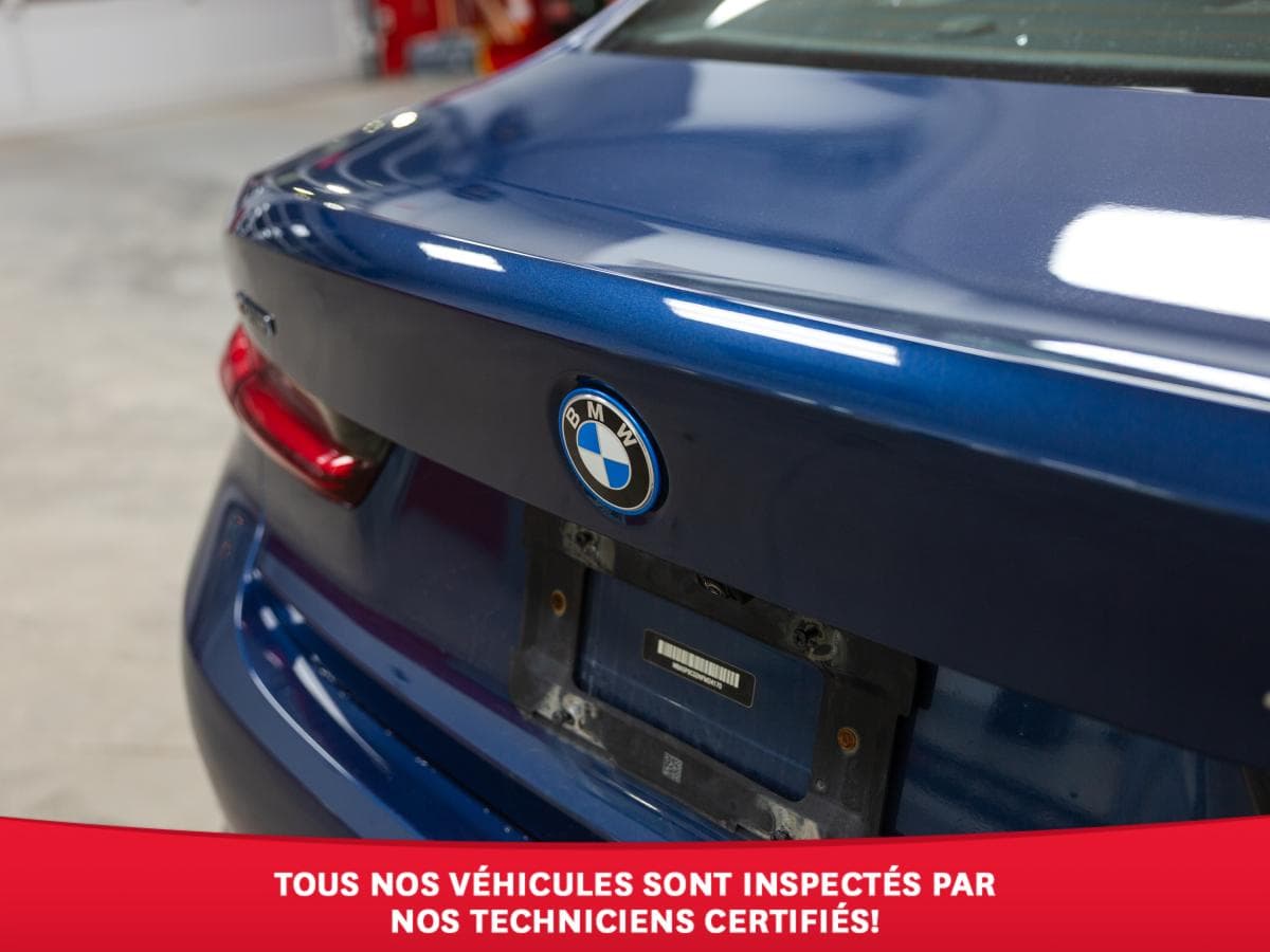 BMW 330e 2022 — photo 16