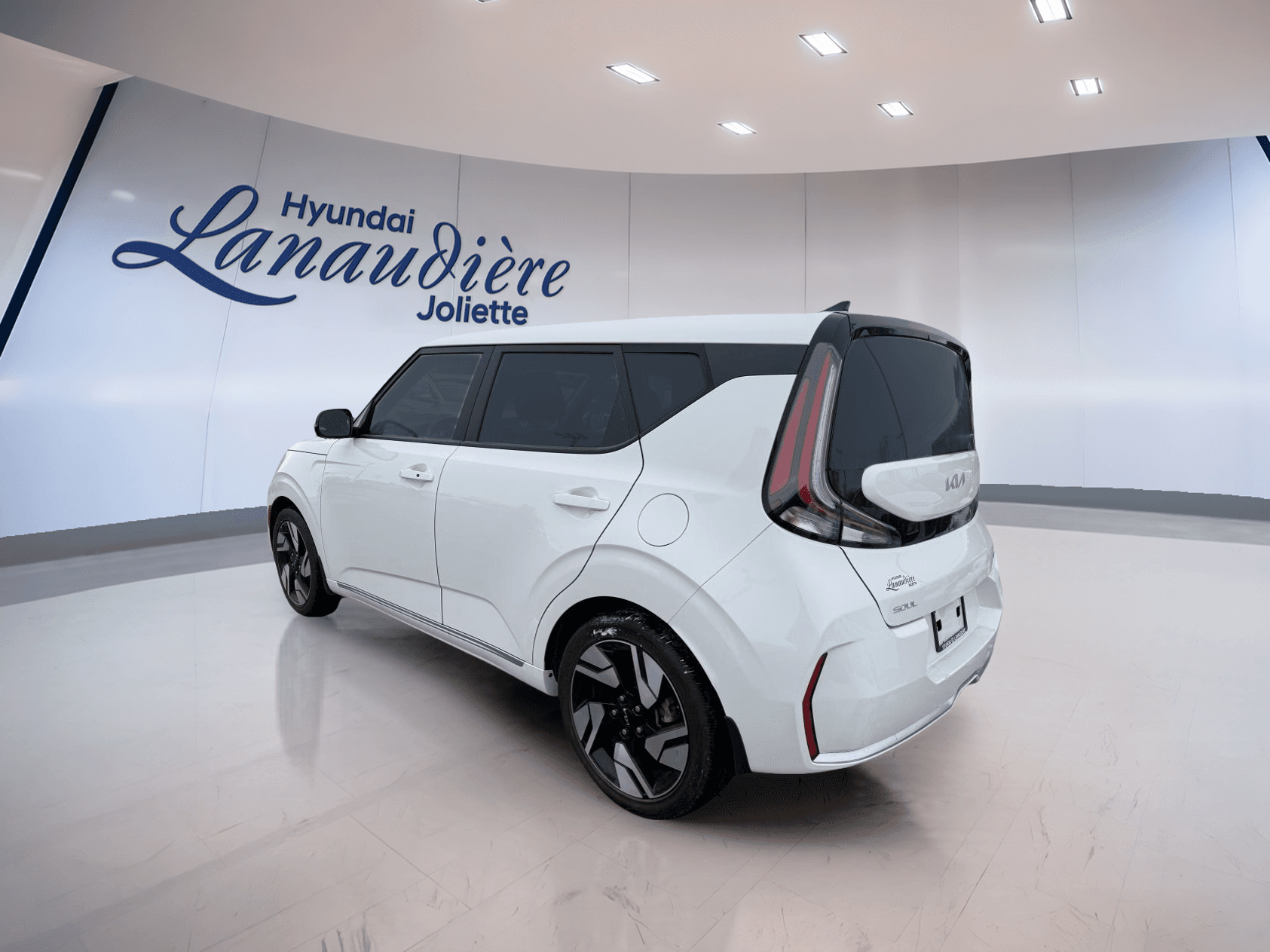 Kia Soul 2023 — photo 8