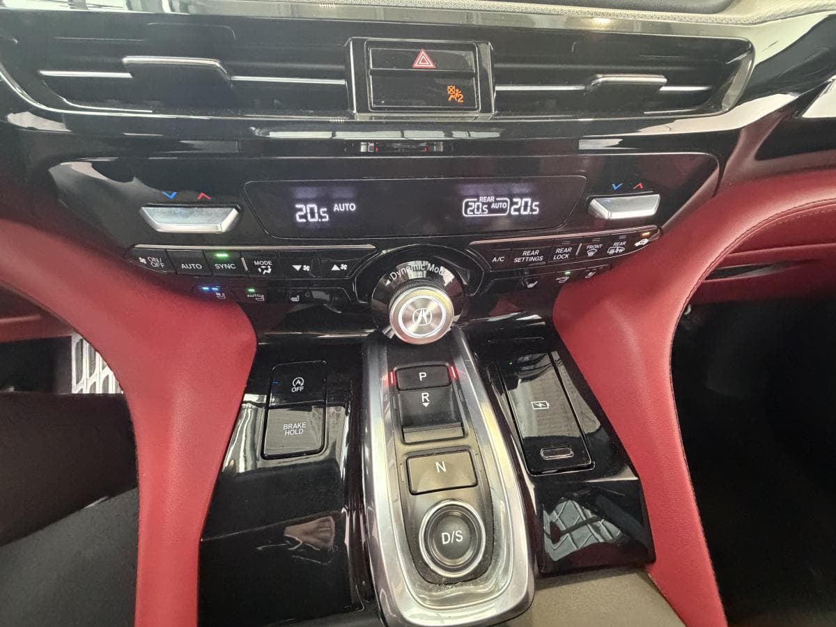 Acura MDX 2024 — photo 18