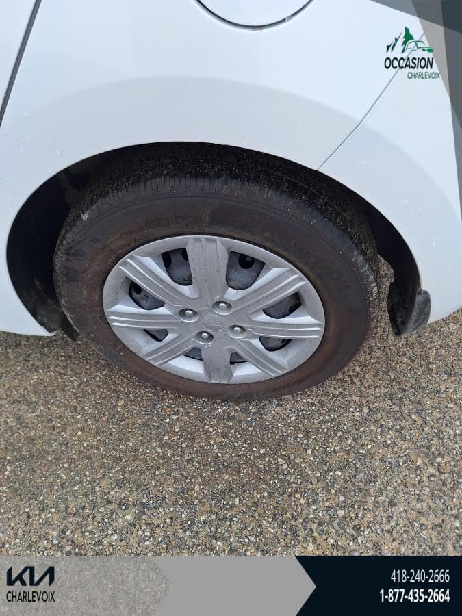 Kia Rio5 2023 — photo 8