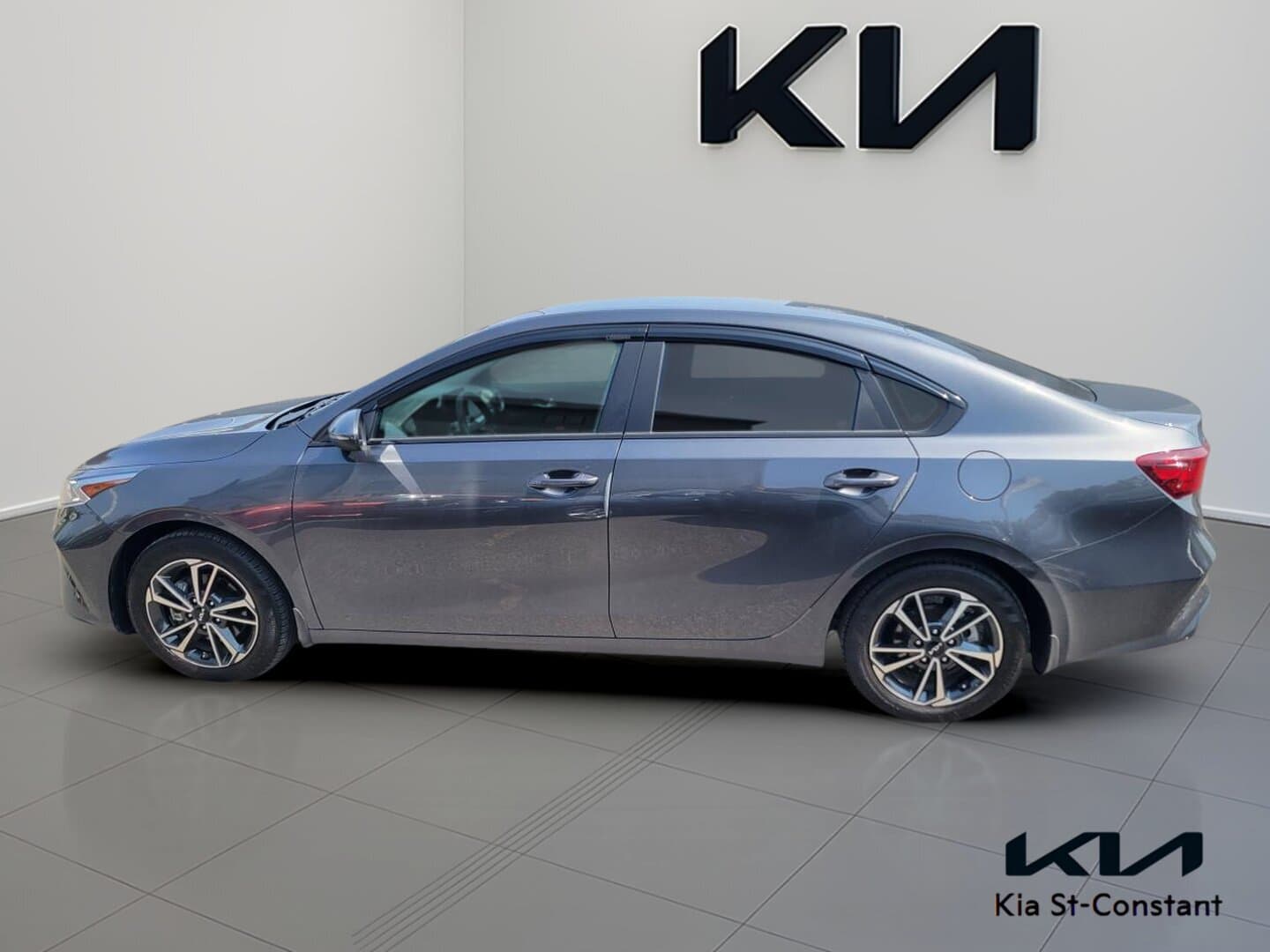 Kia Forte 2023 — photo 3