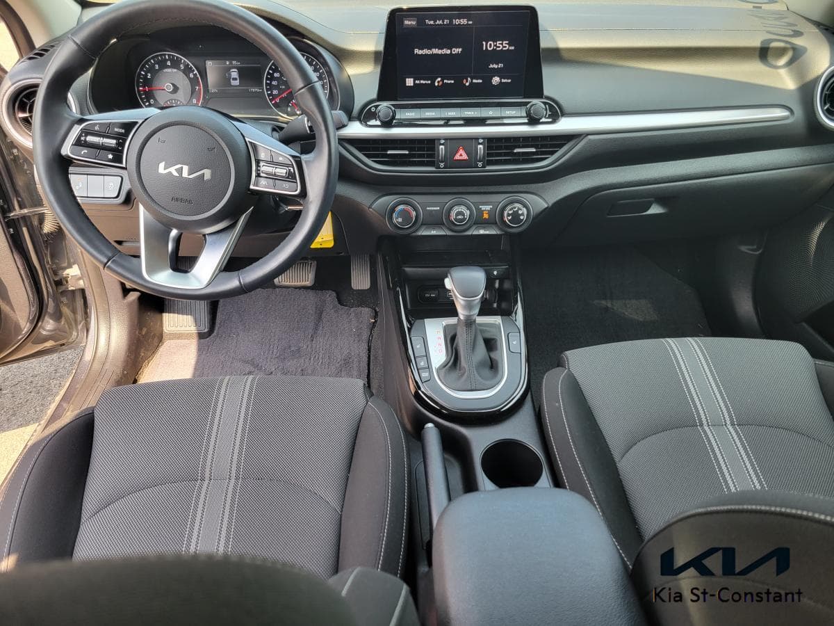 Kia Forte 2023 — photo 6