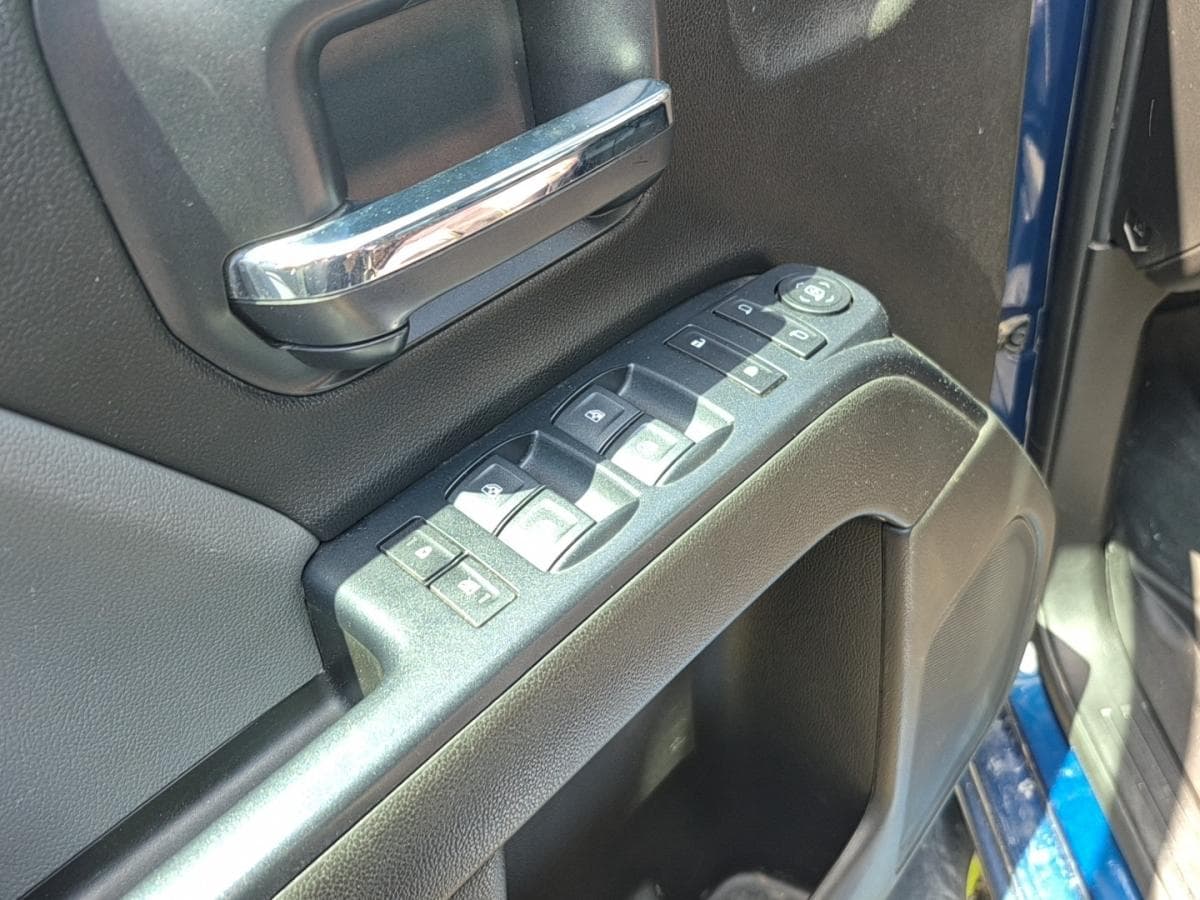 GMC 1500 2019 — photo 17