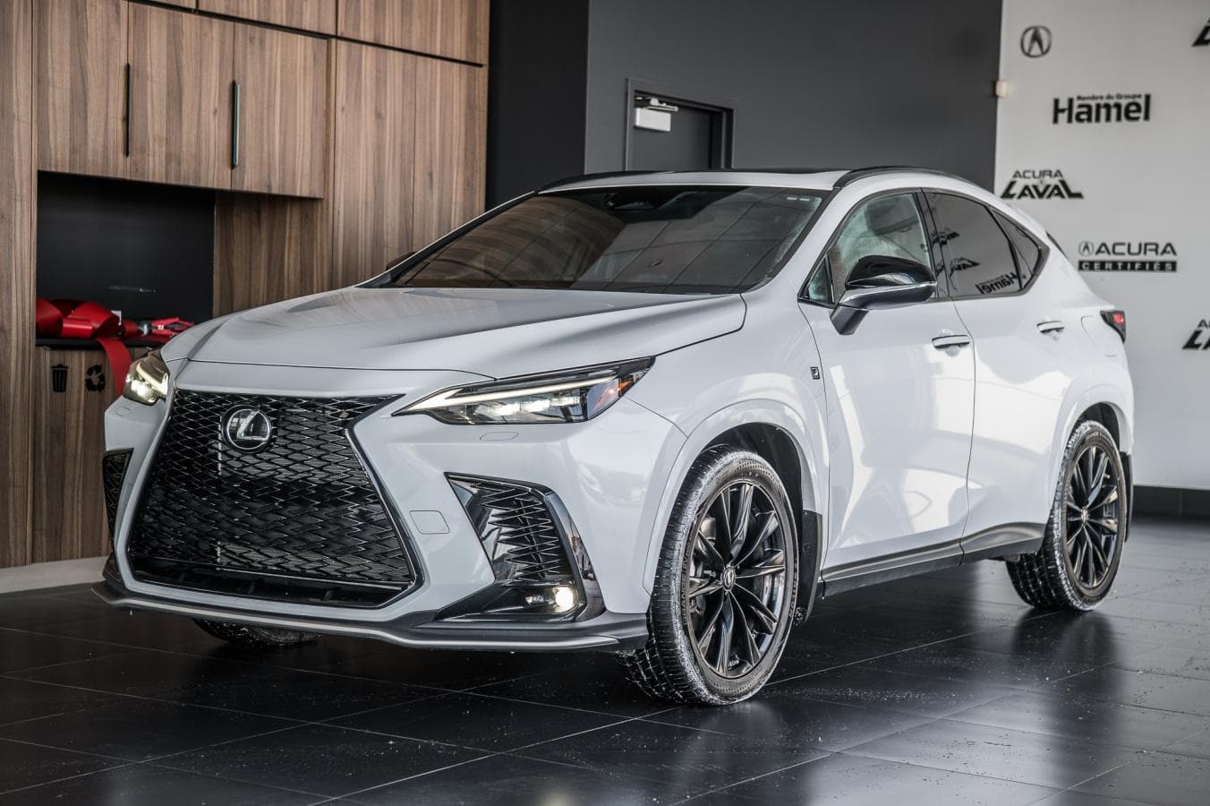Lexus NX 350 2022 à vendre à Laval