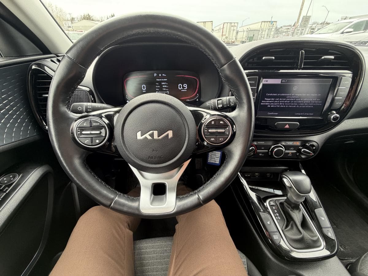 Kia Soul 2023 — photo 7