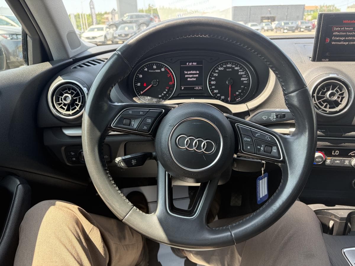 Audi A3 2019 — photo 13