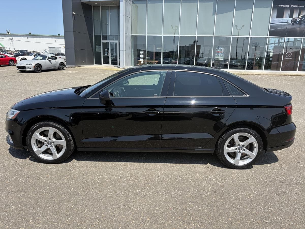 Audi A3 2019 — photo 5