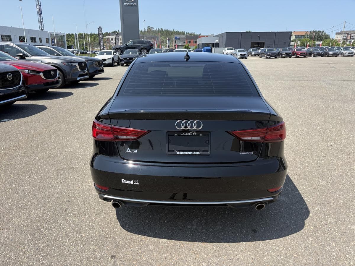 Audi A3 2019 — photo 7