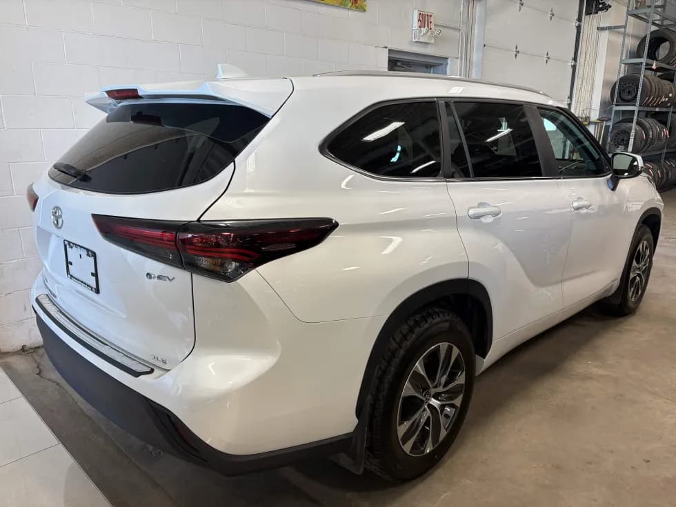 Toyota Highlander Hybrid 2026 — photo 4