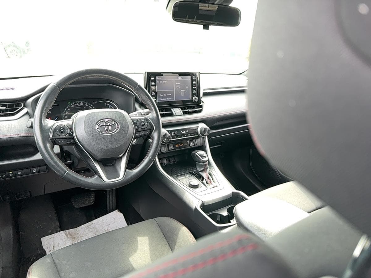 Toyota RAV4 Prime 2021 — photo 10