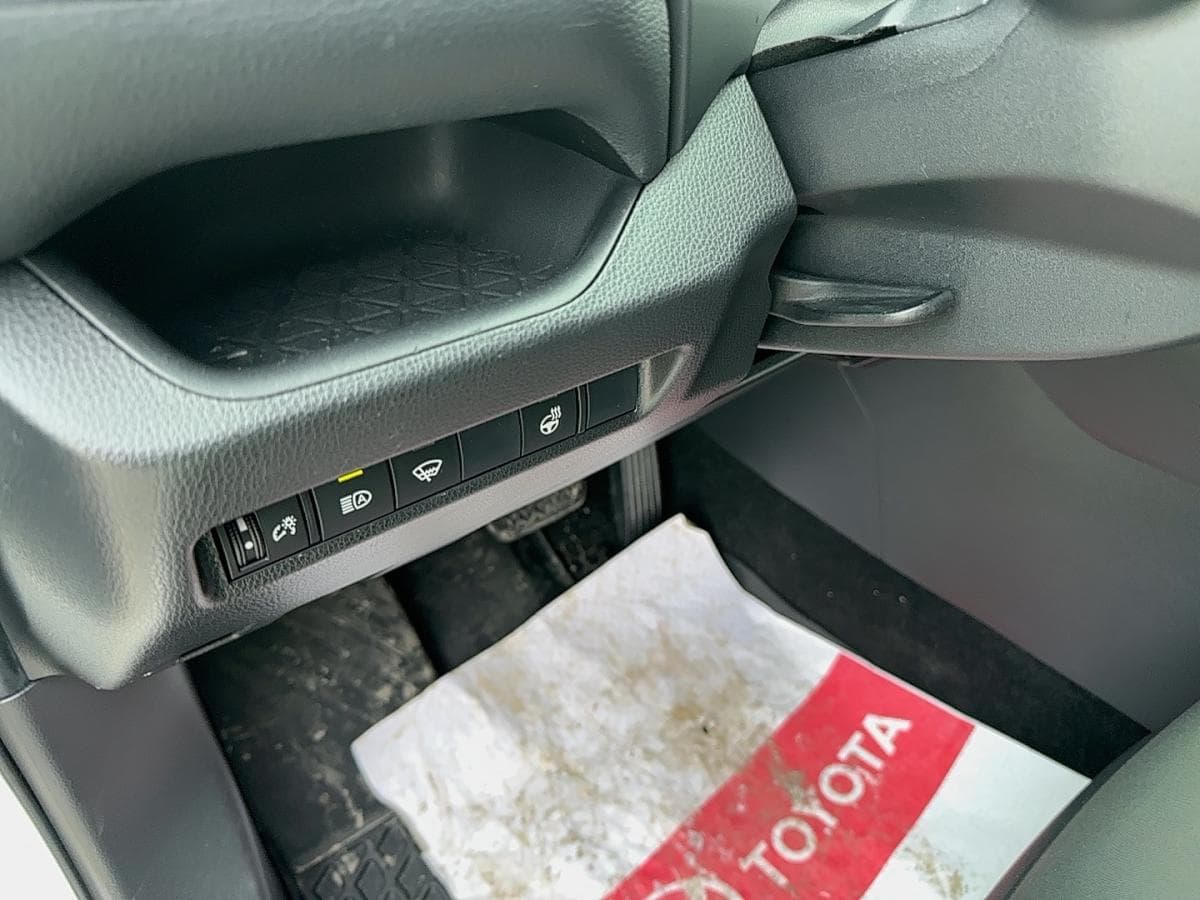 Toyota RAV4 Prime 2021 — photo 13
