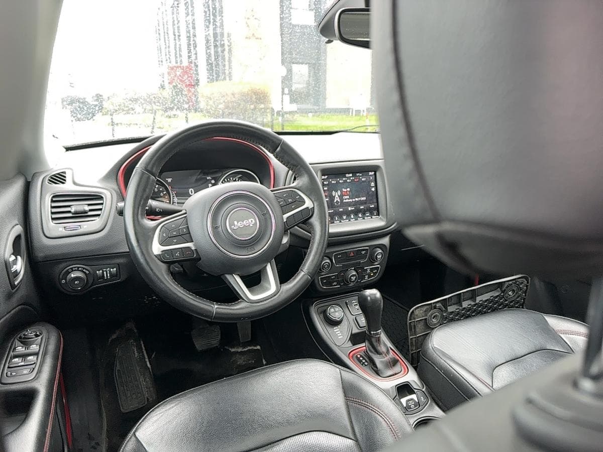 Jeep Compass 2019 — photo 11