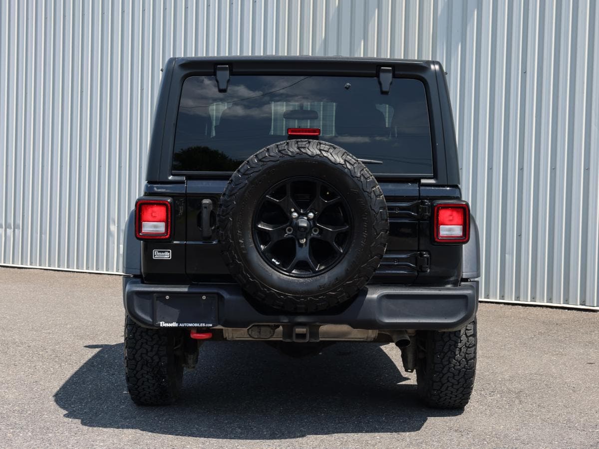 Jeep Wrangler 2023 — photo 7
