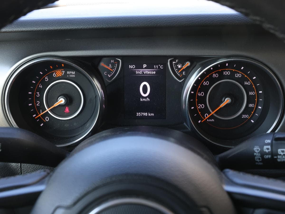 Jeep Wrangler 4 Door 2023 — photo 13