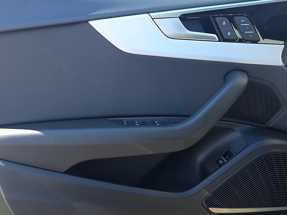 Audi A5 2024 — photo 17