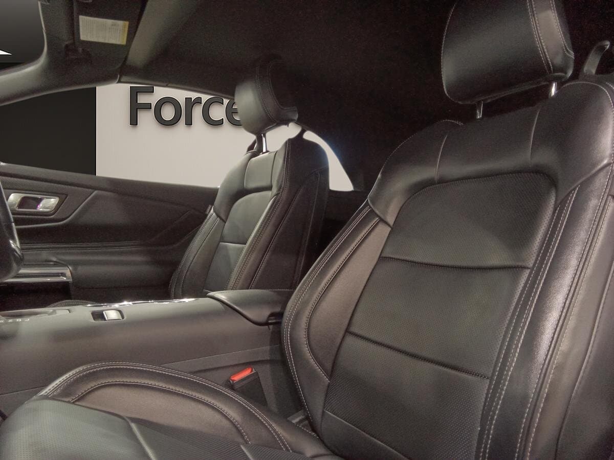 Ford Mustang 2025 — photo 10