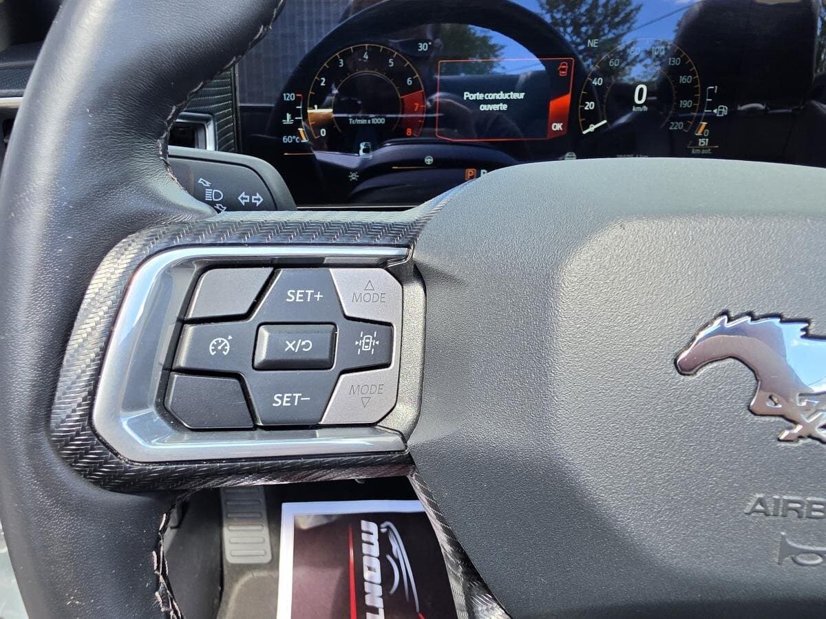 Ford Mustang 2025 — photo 12
