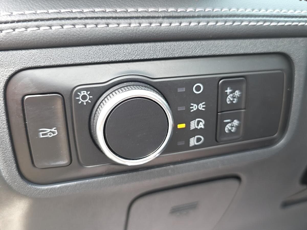 Ford Mustang 2025 — photo 20