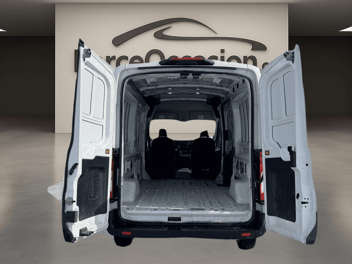 Ford Transit Cargo Van 2024 — photo 13
