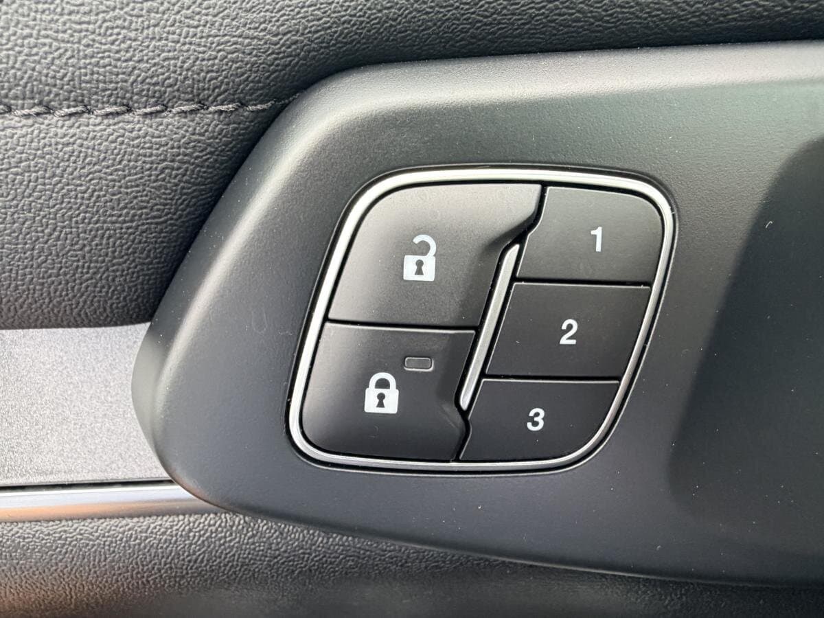 Ford Ranger 2025 — photo 15