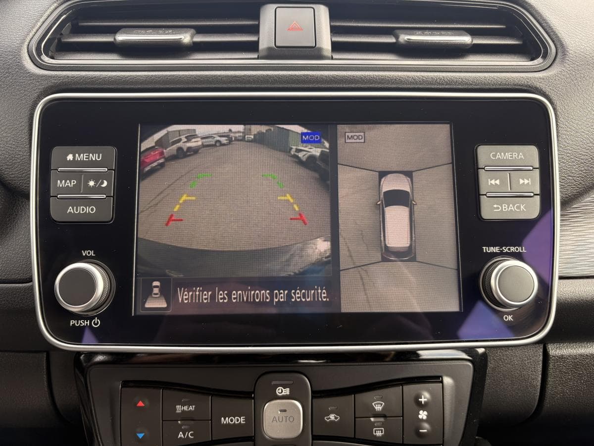 Nissan LEAF 2024 — photo 14